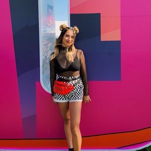 Meet your Posher, Kasssandra